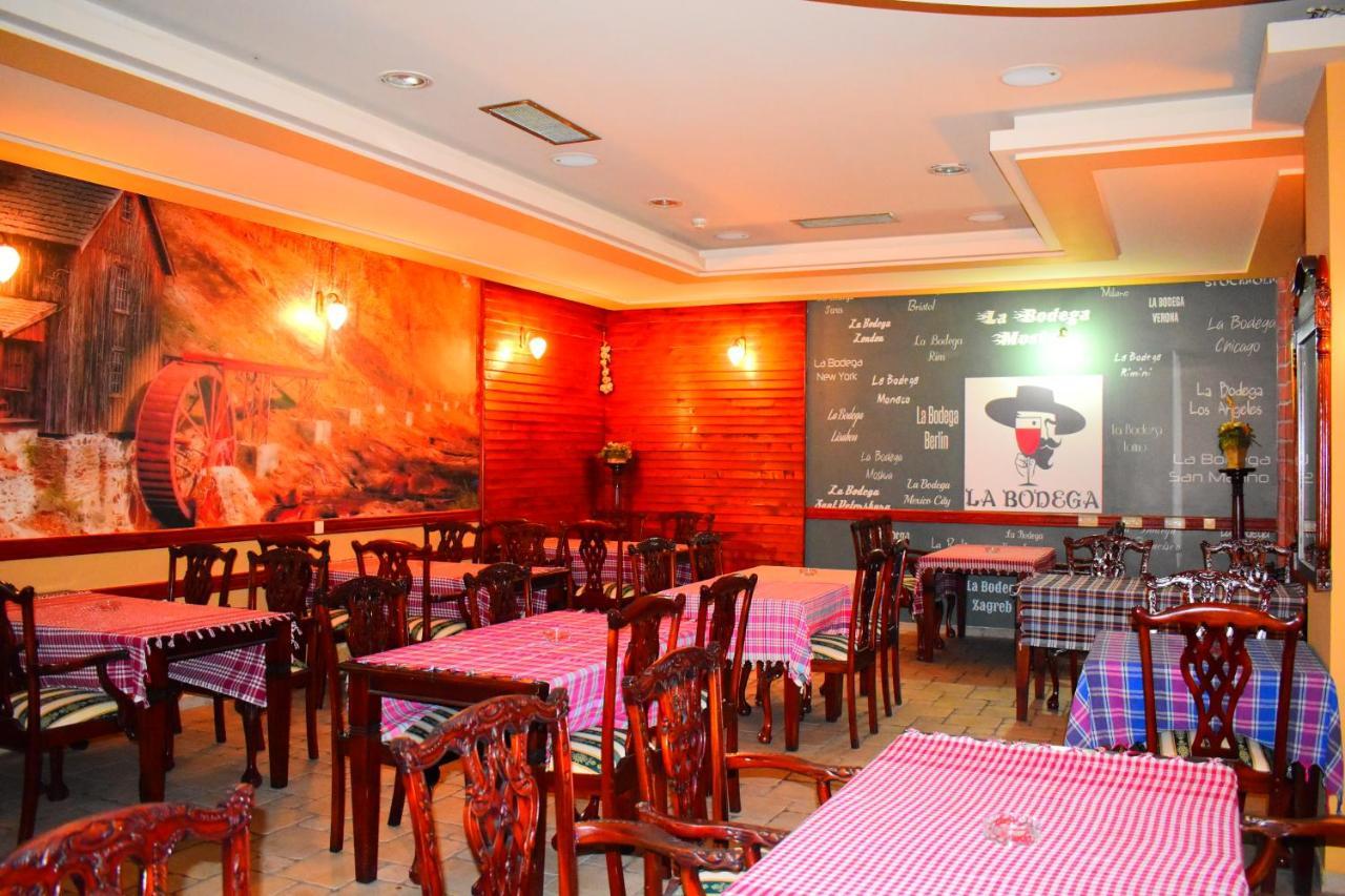 Buna Hotel Vila Ivankovic מראה חיצוני תמונה
